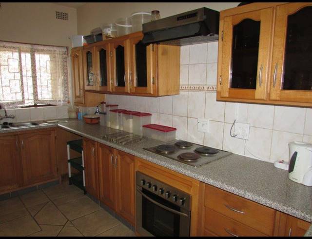 3 BEDROOM DUPLEX FOR SALE IN ST MICHAELS ON SEA